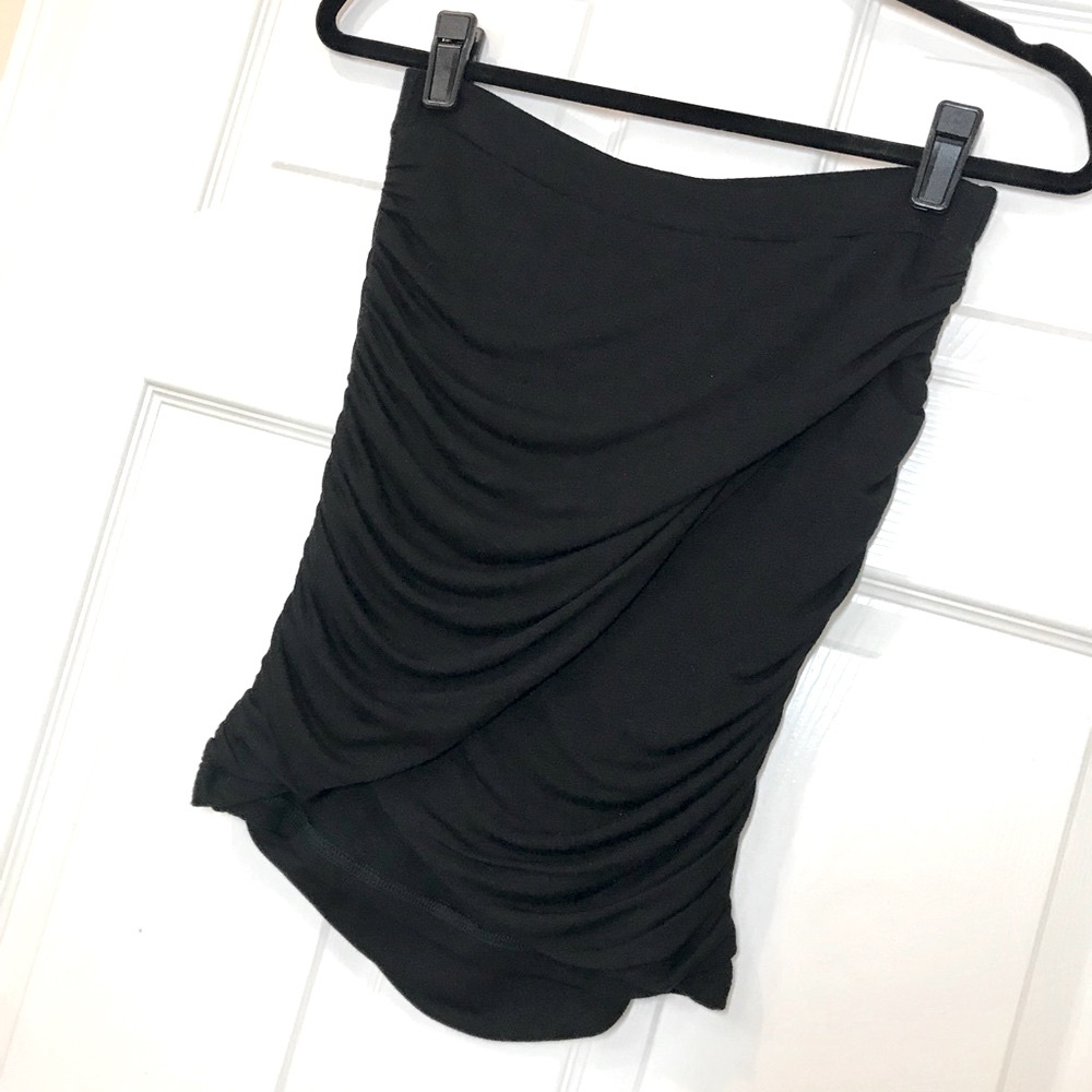 BEBE LUXURY SKIRT